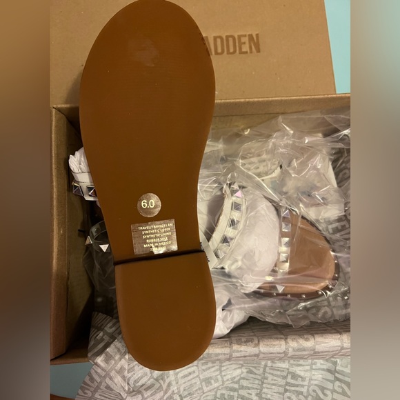 Steve Madden gladiator clear studded sandals NEW with box size 6 NWT - Picture 2 of 3